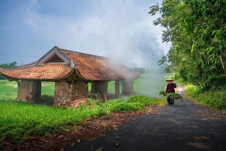 Duong Lam Ancient Village Private Day Tour from Hanoi photo 4