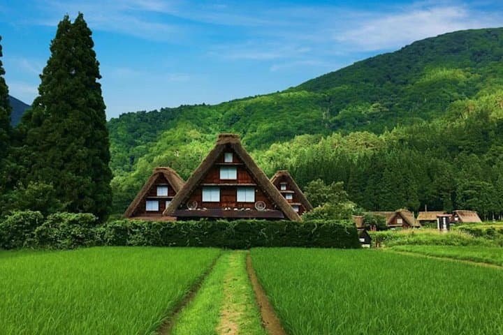 One-Day Bus Tour: Hida Takayama & Shirakawago from Nagoya photo 1