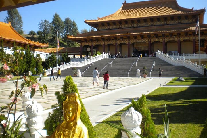 Mandir and Hsi Lai Temple Tour — Hollywood-Area Marble Hindu Mandir & Hsi Lai Buddhist Complex photo 4