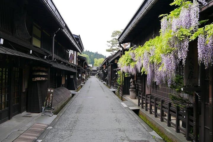 One-Day Bus Tour: Hida Takayama & Shirakawago from Nagoya photo 2