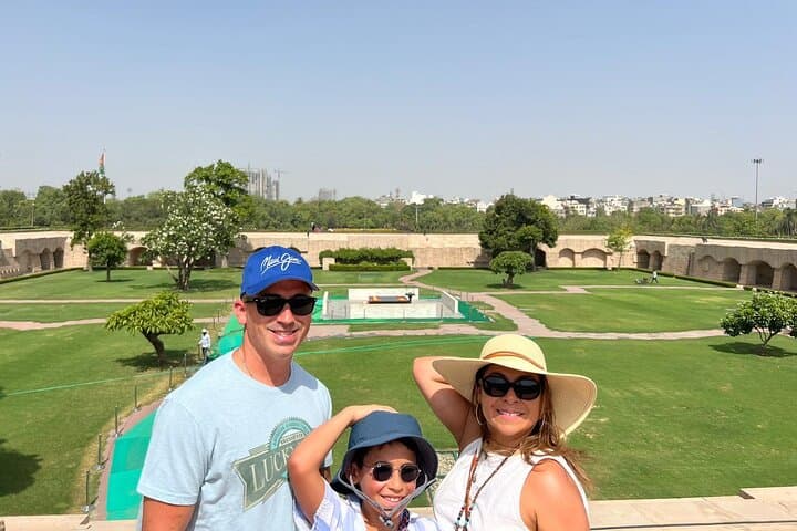 Delhi Private Day Tour: Explore New & Old Delhi in One Day
