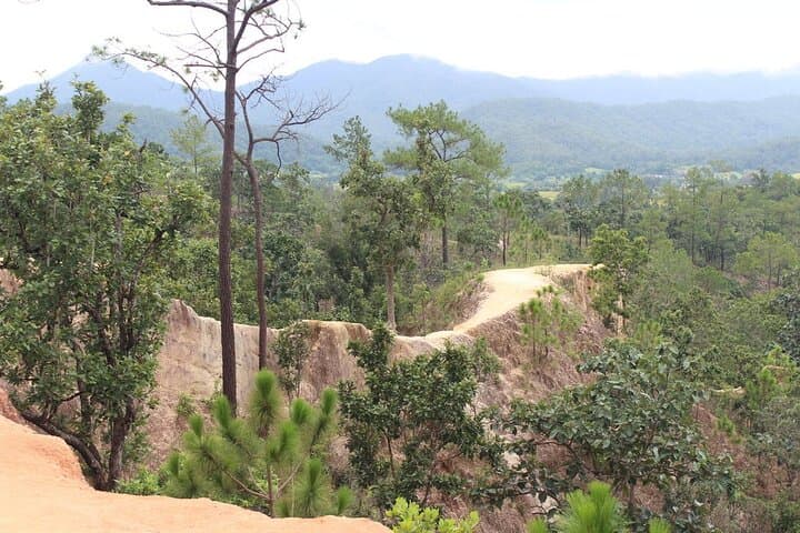 Pai Day Trip from Chiang Mai — Private Full-Day Scenic Tour photo 6