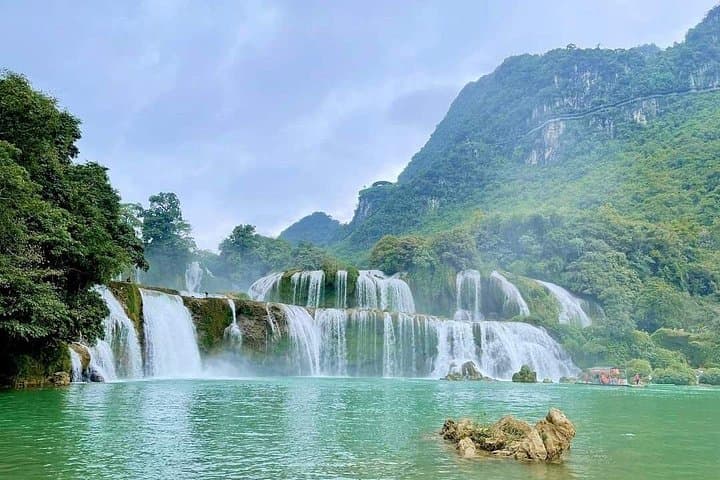 Hanoi to Ban Gioc Waterfall: 2-Day Trip to Vietnam’s Border Cascades photo 4