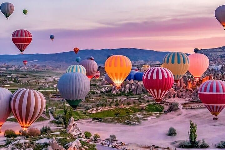 Sunrise Hot Air Balloon Flight Over Cappadocia's Göreme Valley photo 3