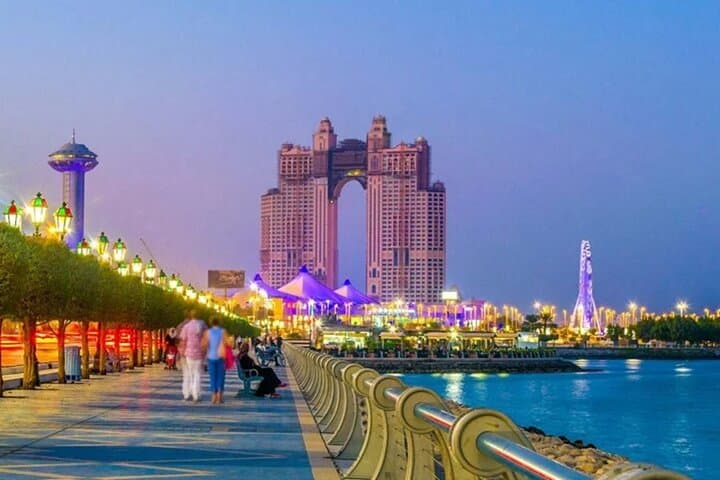 Dubai to Abu Dhabi Premium City Sightseeing Tour — Sheikh Zayed Grand Mosque & Etihad Towers photo 4