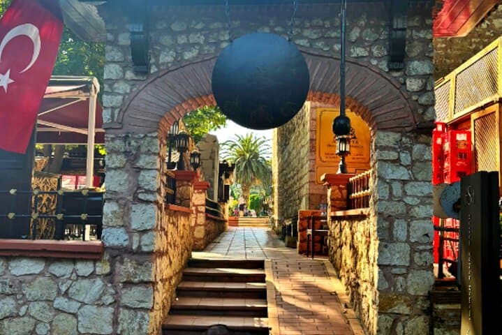 Istanbul Self-Guided Scavenger Hunt: Explore Sultanahmet by Foot photo 5
