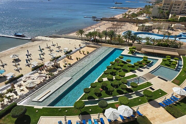 Petra to Aqaba Private Full-Day Red Sea Beach & Snorkel Tour