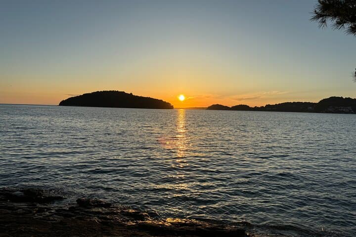 Sunset Hike & Seaside Picnic in Vela Luka — Korčula Island Coastal Walk photo 5