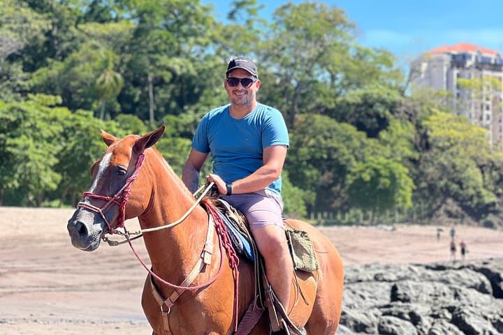 Jaco Beach Horseback Riding Tour — Forest-to-Beach Ride on Flat Terrain photo 3