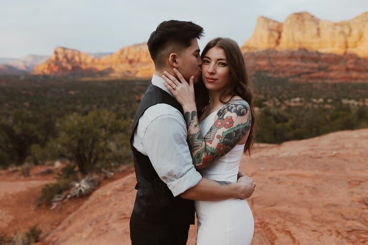 Sedona Red Rocks Photoshoot: Private Bell Rock Photo Session & Tips photo 5
