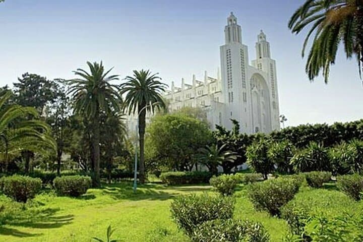 Casablanca Half-Day Highlights: Hassan II Mosque, Habous Quarter & Corniche photo 5