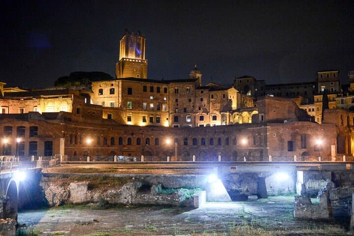 Rome Evening Private Driver Tour with Dinner — Janiculum to Colosseum photo 6
