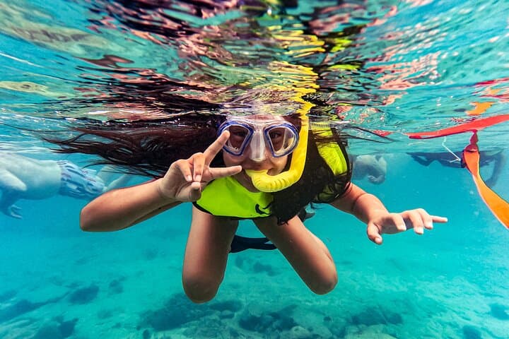 Shore Snorkel with Sea Turtles at Tres Trapi, Aruba — Family-Friendly Turtle Tour photo 4