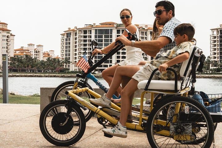 South Beach Night Trikke Tour: Electric Chariot Ride Along Ocean Drive photo 3