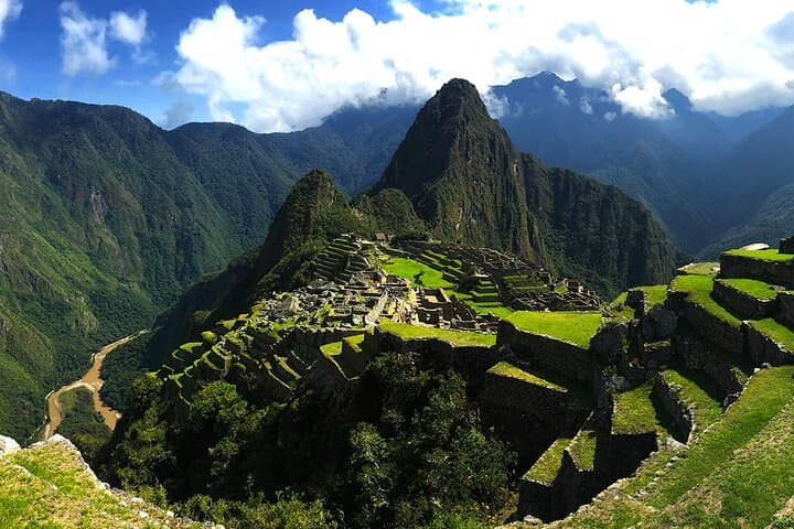 3-Day Inca Trail Marathon to Machu Picchu: Guided Trek & Camping