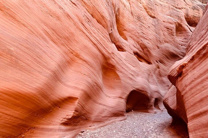 Paddle to Water Antelope Canyon: Lake Powell Guided Kayak Tour from Page photo 5