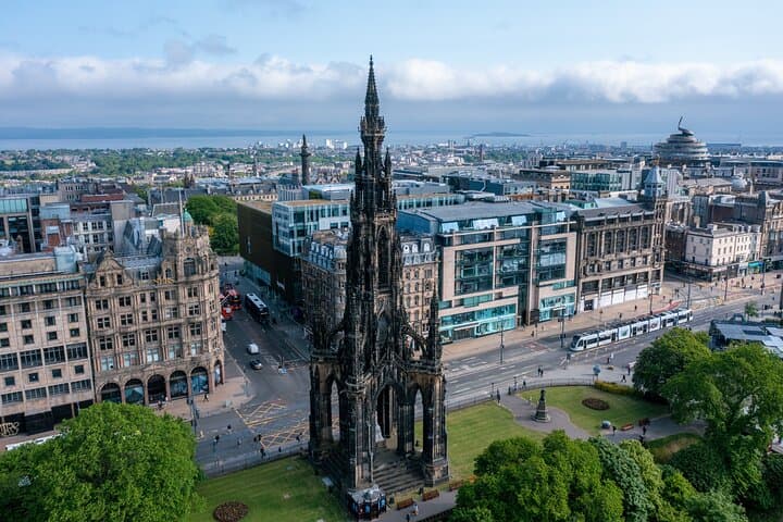 Enlightenment in Edinburgh: Self-Guided GPS Walking Tour of Old & New Town photo 4