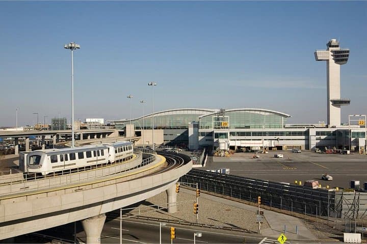 Private airport transfer: smooth ride from JFK to New York City center photo 4