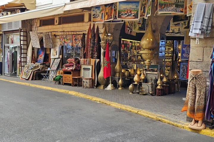 Half-Day Casablanca Highlights: Hassan II Mosque, Medina & Rick's Café photo 6