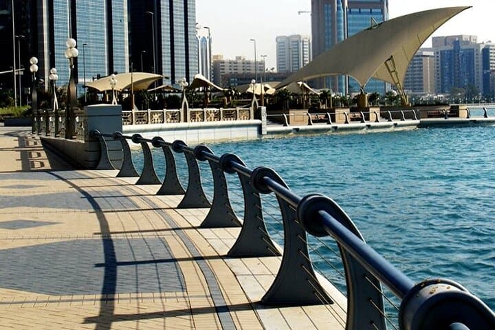 Abu Dhabi Premium Full-Day Sightseeing Tour — Sheikh Zayed, Corniche & Ferrari World photo 6