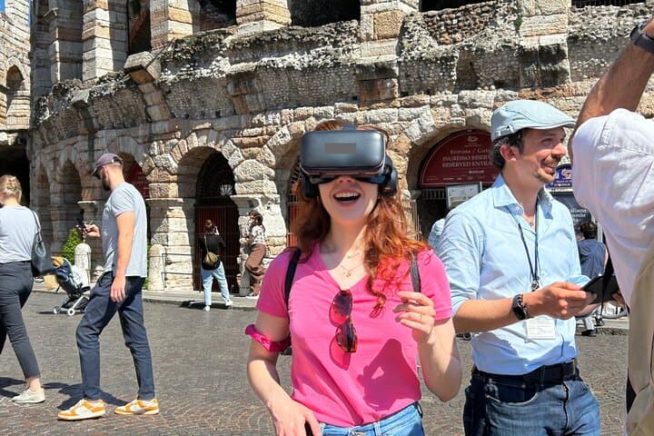 Verona Arena VR Guided Tour: Immersive Roman Amphitheater Experience photo 6