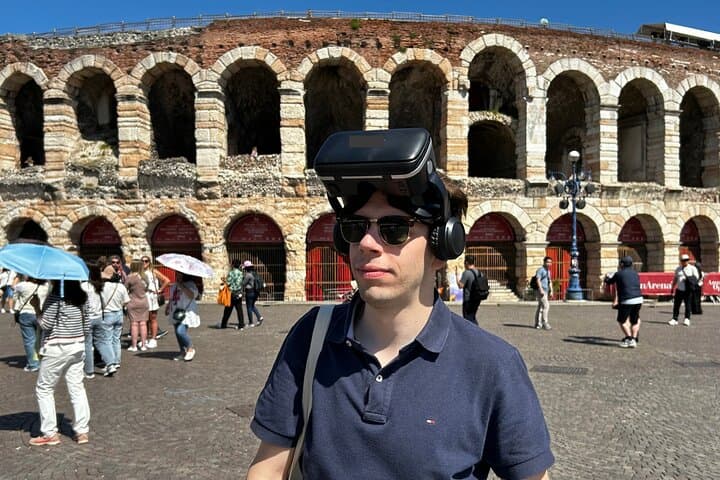 Verona Arena VR Guided Tour: Immersive Roman Amphitheater Experience photo 4