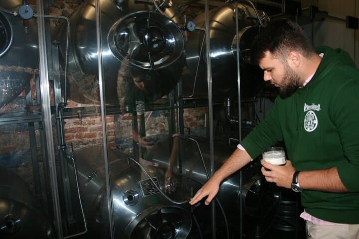 Prague Beer Culture Walking Tour: Pub Tasting & Charles Bridge Stroll photo 5