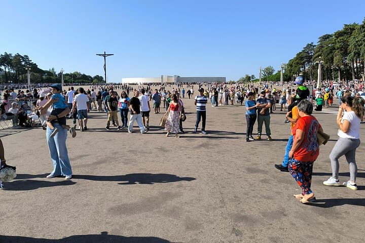 Private Guided Tour of Fátima Sanctuary and Shepherds' Houses from Lisbon photo 4