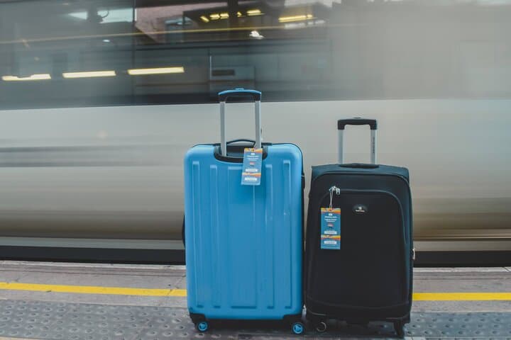 Bag-Free London: Store Luggage at St Pancras for 24-Hour Access photo 6