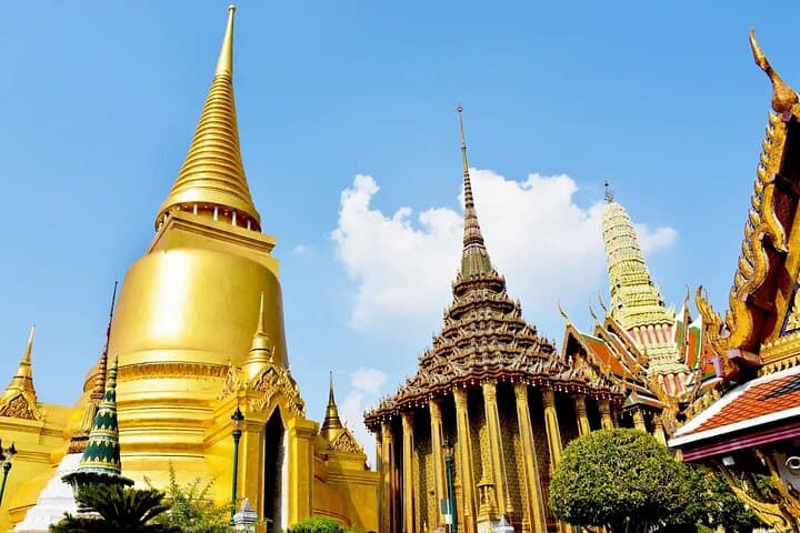 Grand Palace & Emerald Buddha Guided Tour — Half-Day Cultural Walk in Bangkok photo 3