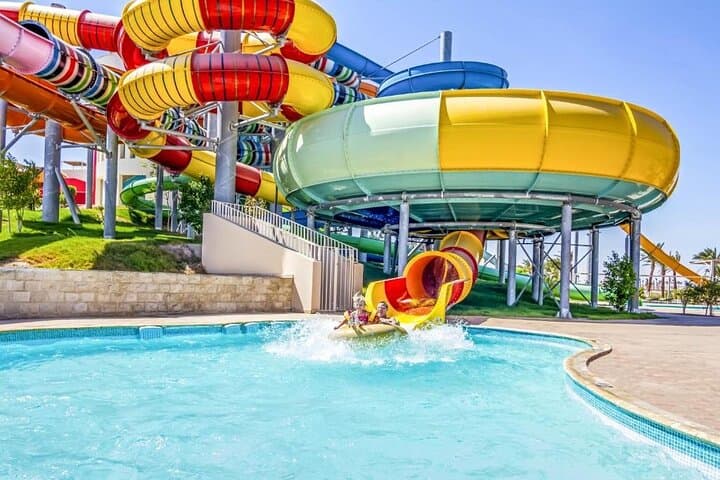 Full-Day Aqua Park Adventure from Hurghada — Red Sea Slides & Pools photo 2