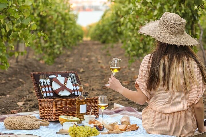 Giant Benches and Vintage Picnic in Monforte d'Alba: Langhe Vineyard Experience photo 2