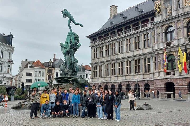 Antwerp Old City Historical Walking Tour — 2‑Hour Guided Exploration of Cathedral, Castle and Hidden Alleys