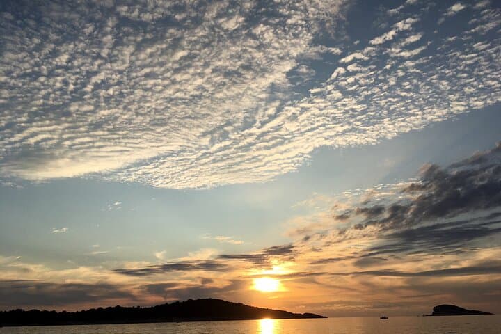 Private Sunset Boat Drive Around Cavtat: Mrkan, Bobara & Supetar photo 4