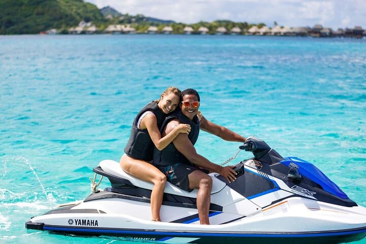 Bora Bora Jet Ski Tour: Circle the Lagoon and Ride Around Mount Otemanu photo 6