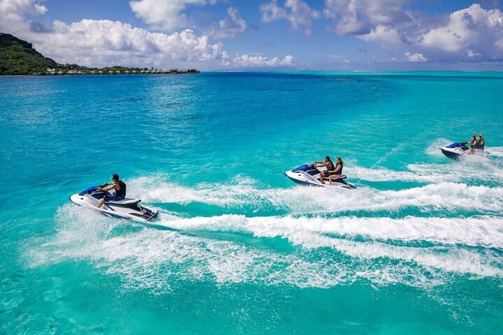 Bora Bora Jet Ski Tour: Circle the Lagoon and Ride Around Mount Otemanu photo 5
