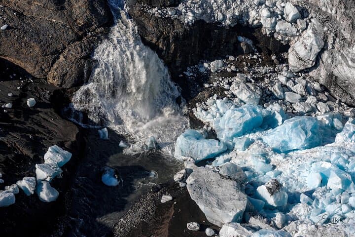 Helicopter Landing on Vatnajökull: Glacier Edge Tour from Skaftafell photo 6