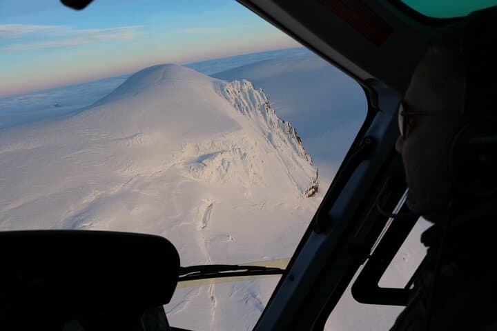 Helicopter Landing on Vatnajökull: Glacier Edge Tour from Skaftafell photo 3