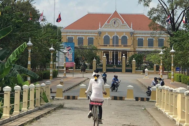Battambang Private Day Tour from Siem Reap — Bamboo Train, Phnom Sampeau & Colonial Sights photo 3