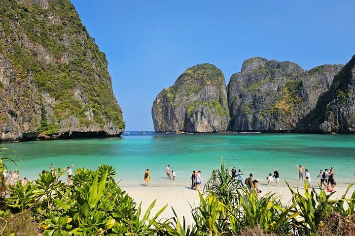 Full-Day Phi Phi Islands Speedboat Trip: Maya Bay, Pileh Lagoon & Bamboo Island photo 5