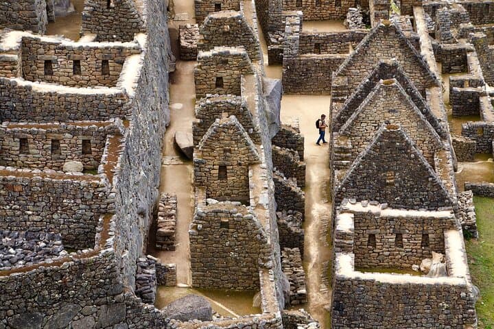 Private Full-Day Machu Picchu Tour from Cusco — Guide, Logistics & What to Expect photo 6