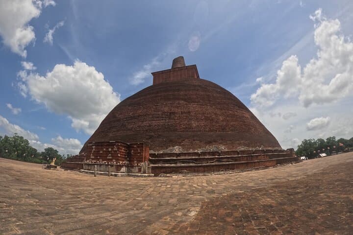 Private City Day Tour in Anuradhapura: Explore Ancient Temples & Sacred Sites photo 4