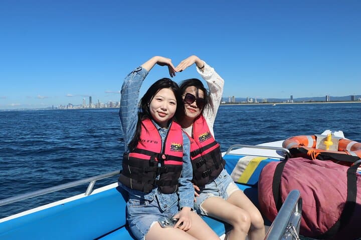 Parasail the Gold Coast Broadwater: Tandem & Triple Flights from Marina Mirage photo 4