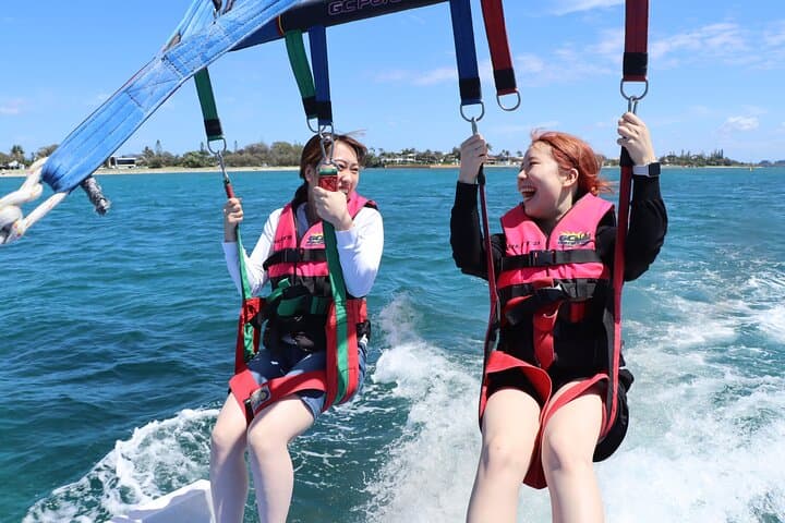 Parasail the Gold Coast Broadwater: Tandem & Triple Flights from Marina Mirage photo 1