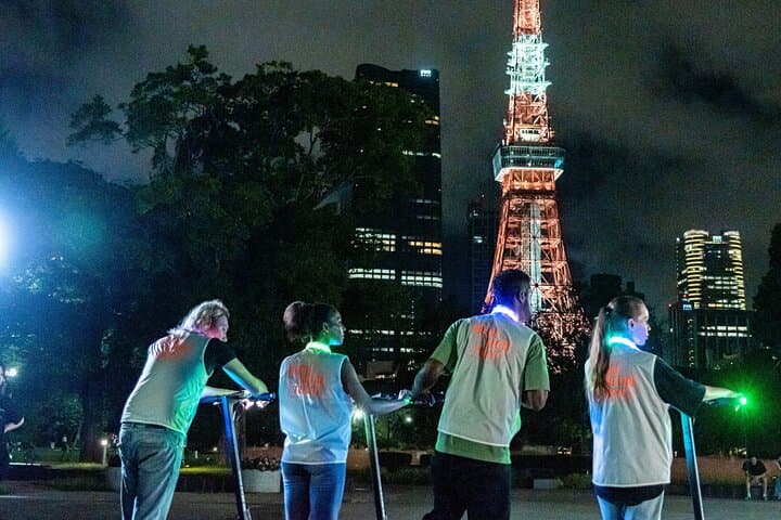 Tokyo Night E‑Scooter Ride and Tokyo Tower Observatory Tour