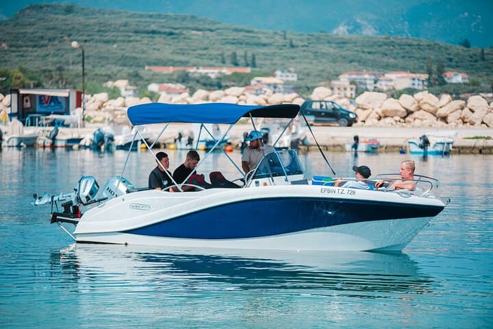 Zakynthos Luxury Speedboat Cruise to Navagio Shipwreck and Blue Caves photo 2