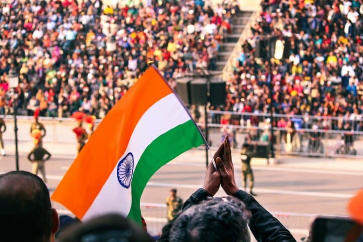 Wagah Border Ceremony: Evening Beating Retreat Experience from Amritsar