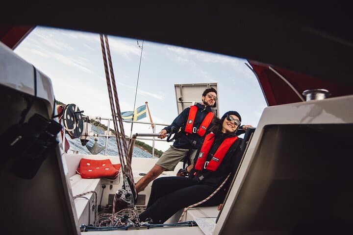 Full-Day Sailing Through the Stockholm Archipelago: Learn to Sail and Explore Remote Islands photo 3
