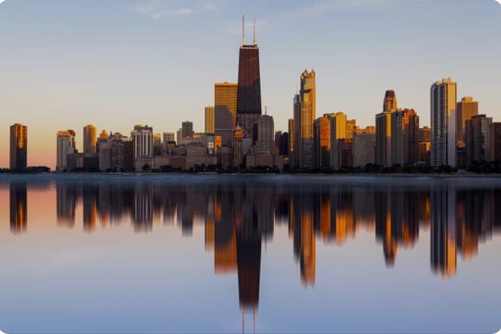 Private Chicago City Tour: Custom 3-Hour Windy City Highlights
