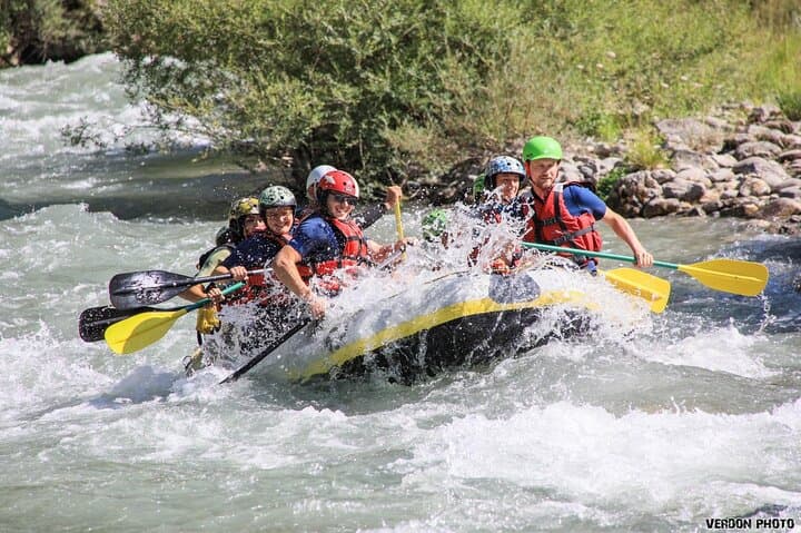 Rafting the Verdon Gorges: 14 km Descent from Castellane to Pont de Soleil photo 5